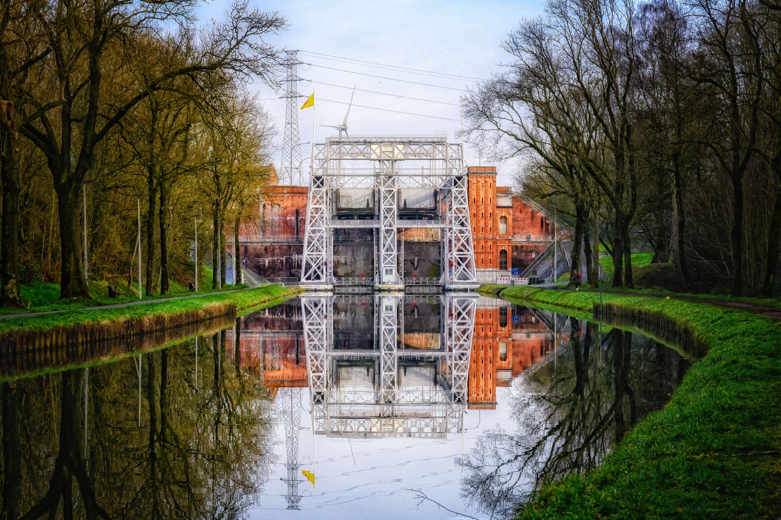 Nikon Z6 sample photo. Boat lift, lock, channel photography