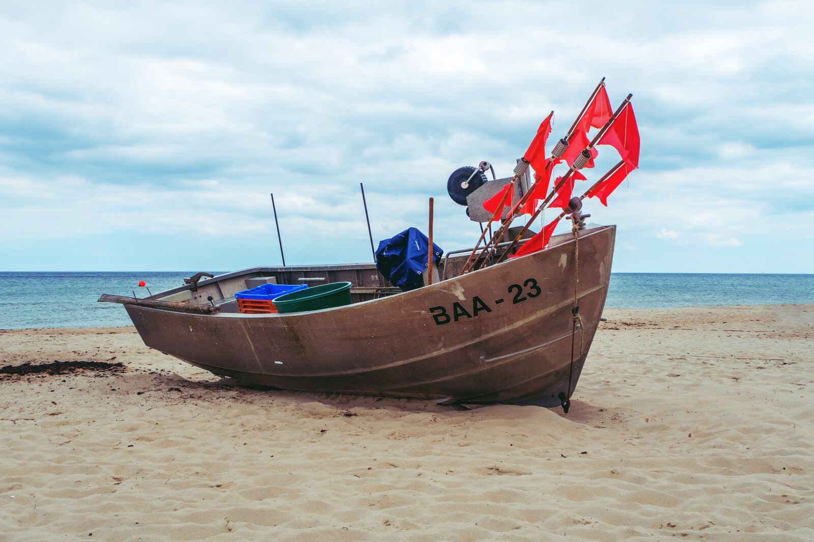 Canon PowerShot G7 X Mark II sample photo. Boat, baltic sea, beach photography