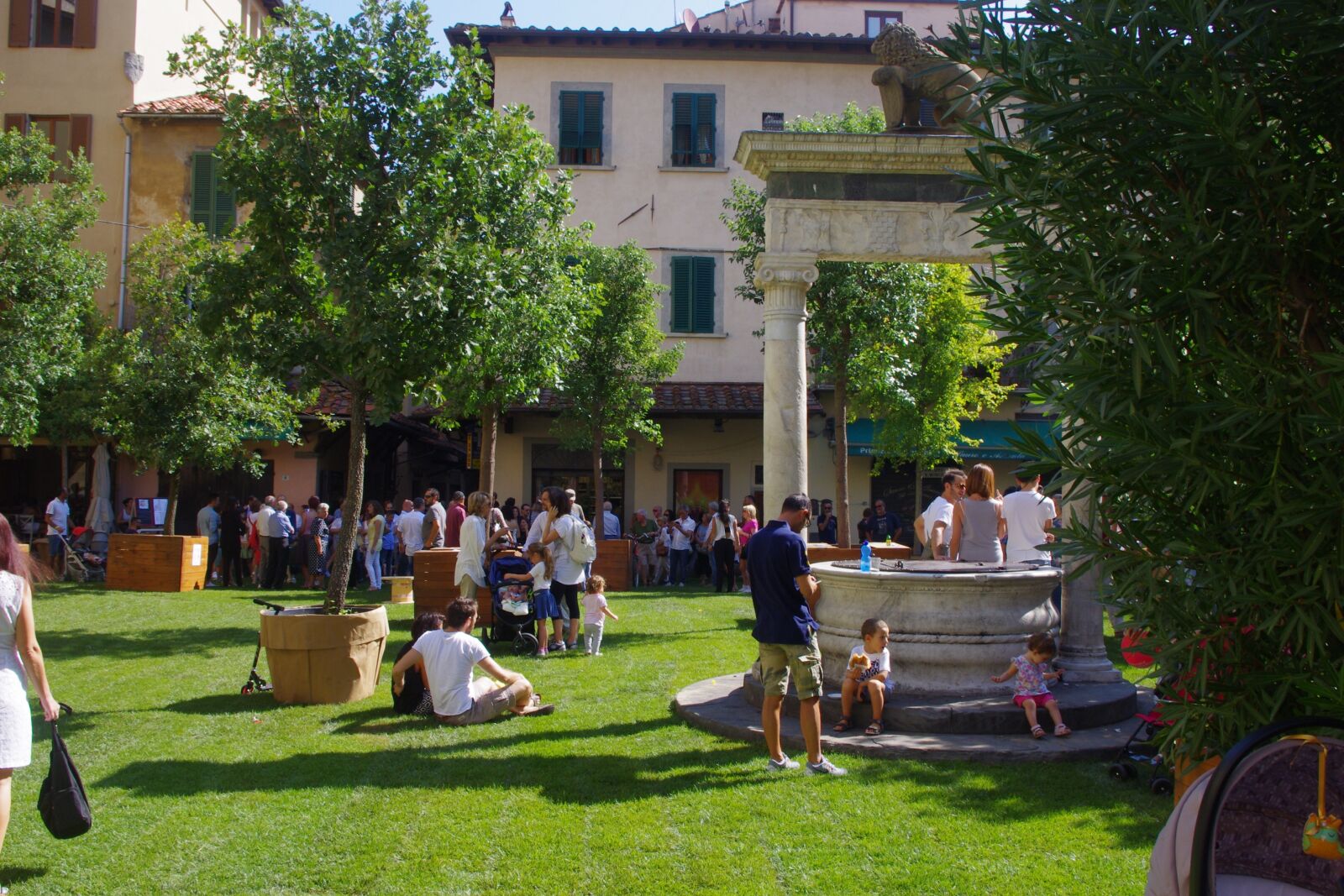 Pentax K-r sample photo. Pistoia, tuscany, a park photography