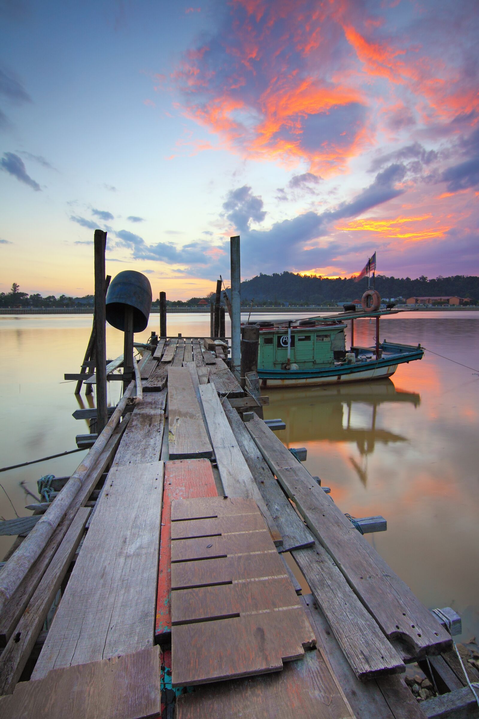 Canon EOS 50D sample photo. Sunset, old jetty, best photography