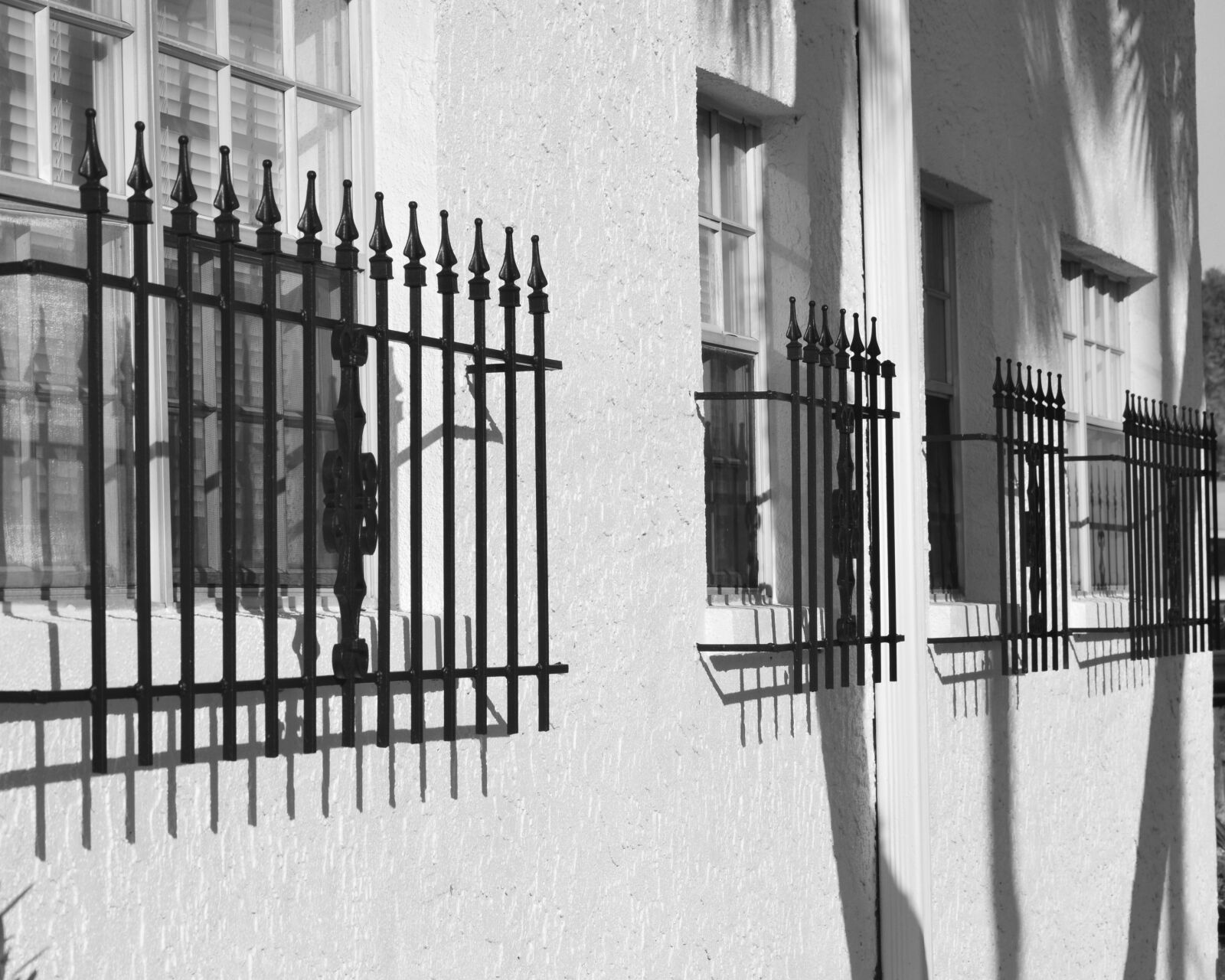 Nikon D7000 sample photo. Iron rails, black, iron photography