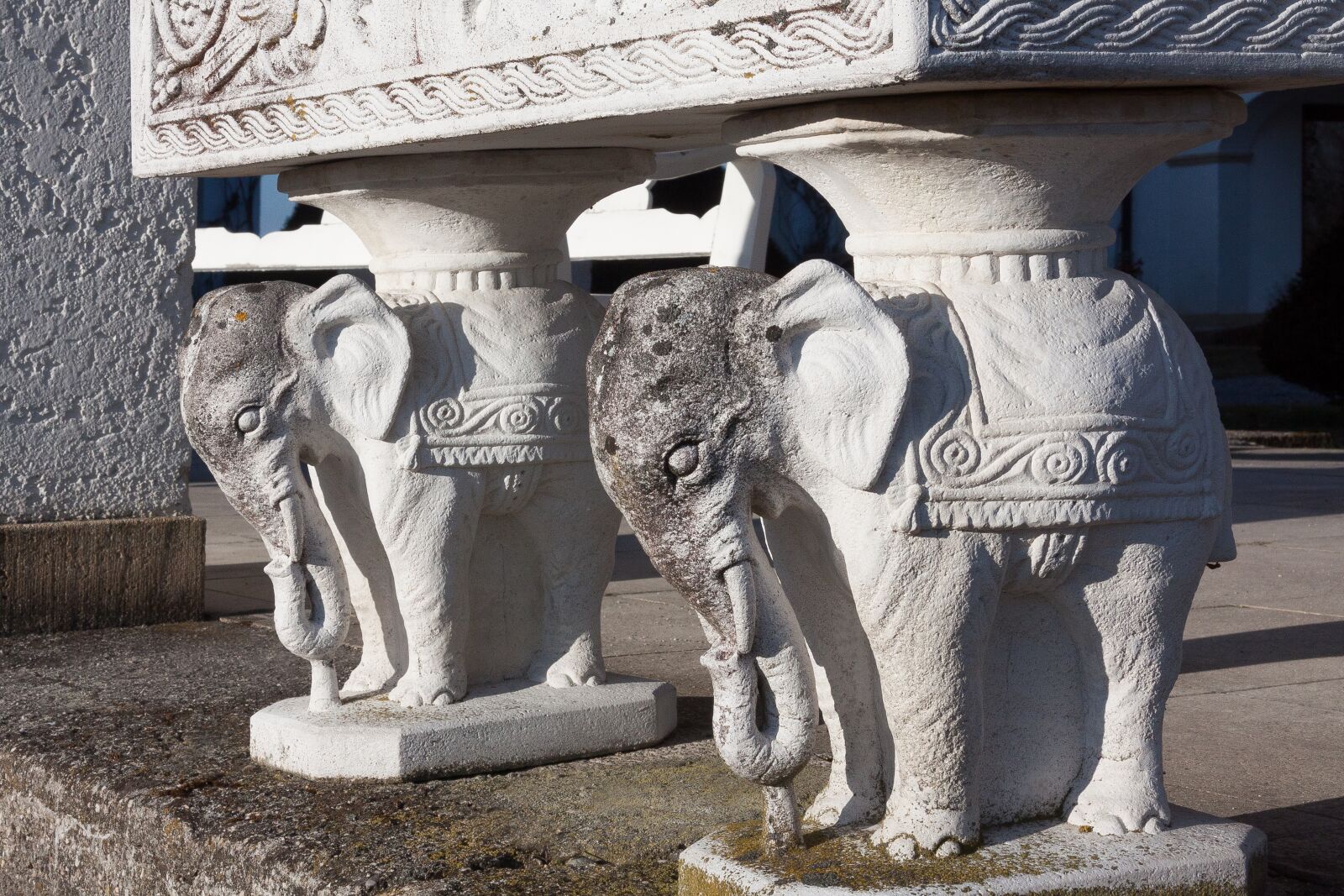 Canon EF-S 17-85mm F4-5.6 IS USM sample photo. Sculpture, elephant, stone photography