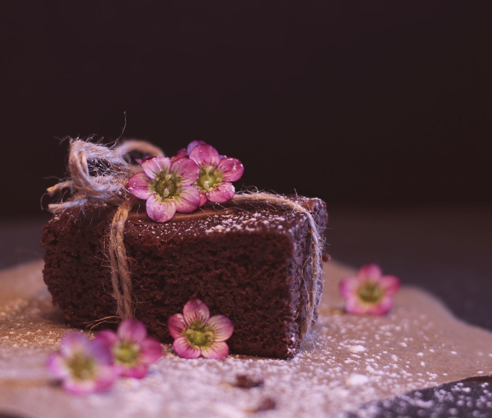 Canon EF 50mm F1.8 STM sample photo. Brownie, cake, greeting card photography