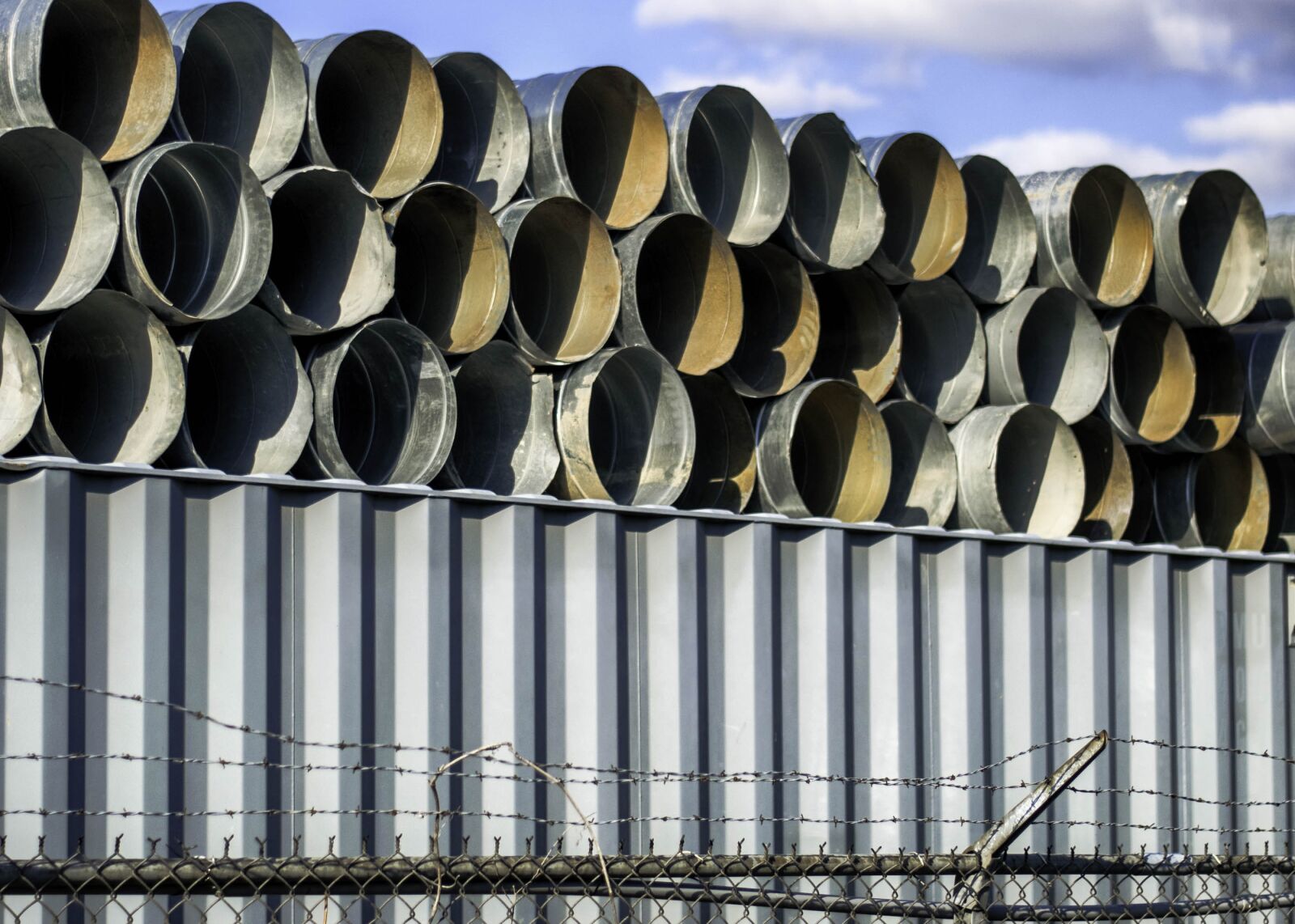 Nikon D5300 sample photo. Metal, sky, steel photography