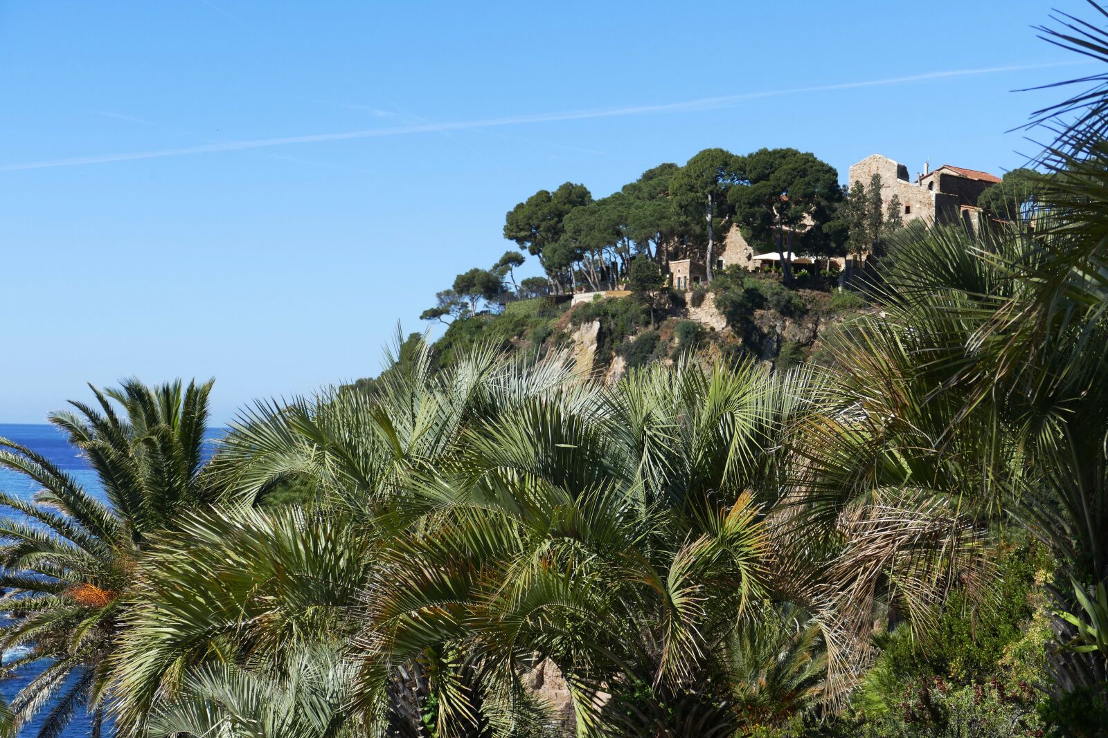 Panasonic Lumix DMC-FZ1000 sample photo. Spain, costa brava, landscape photography