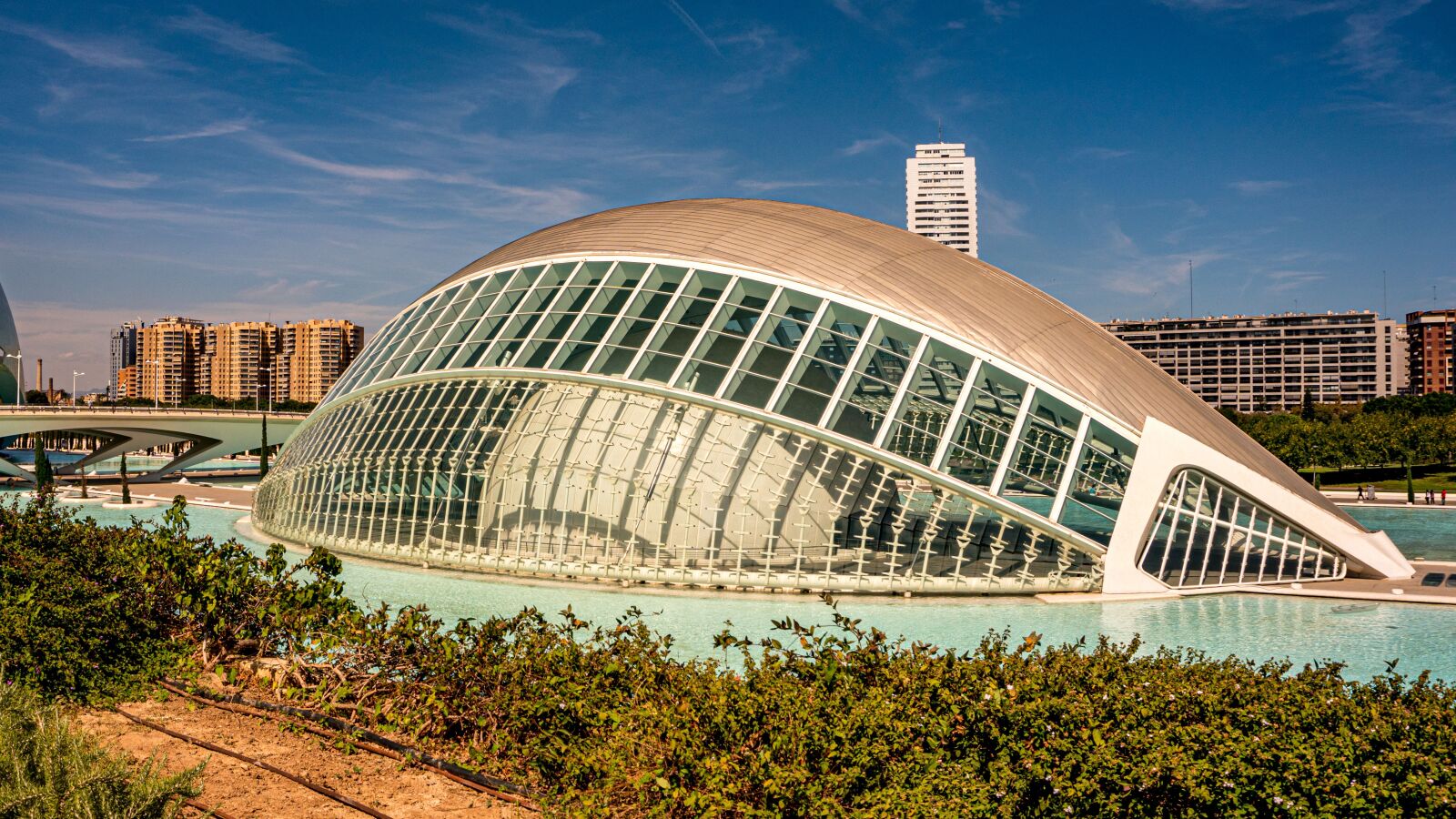 Sony a6300 sample photo. Building, modern, structure photography