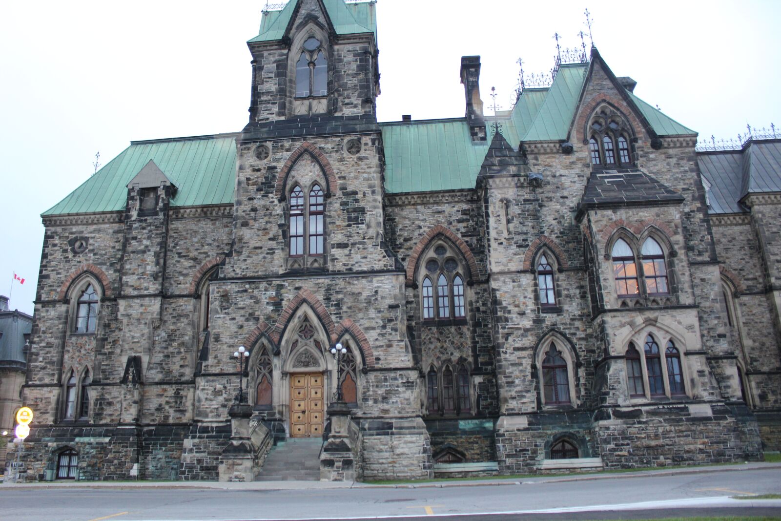 Canon EOS 1200D (EOS Rebel T5 / EOS Kiss X70 / EOS Hi) sample photo. City, ottawa, canada photography