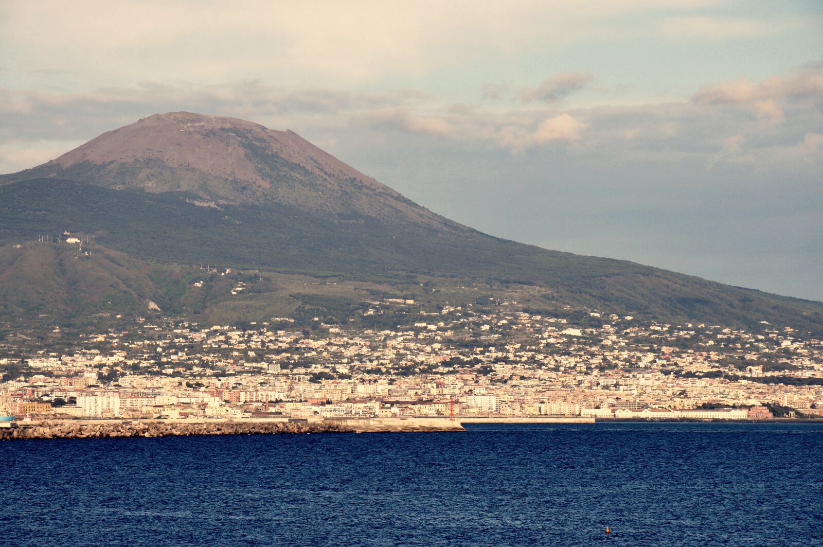 Nikon D90 sample photo. Naples, italy, sea photography