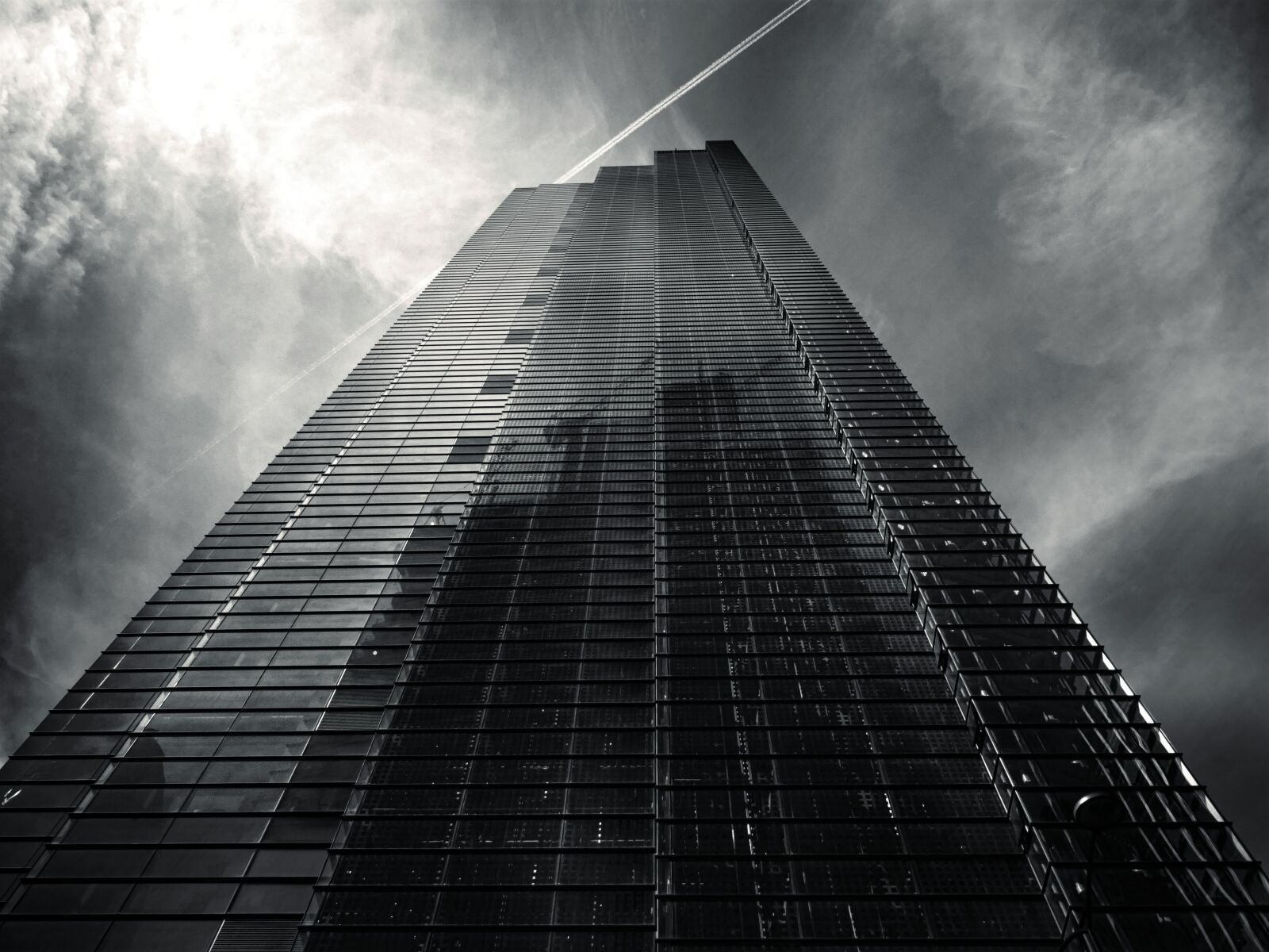 Sony DSC-HX60 sample photo. Architecture, black, and, white photography