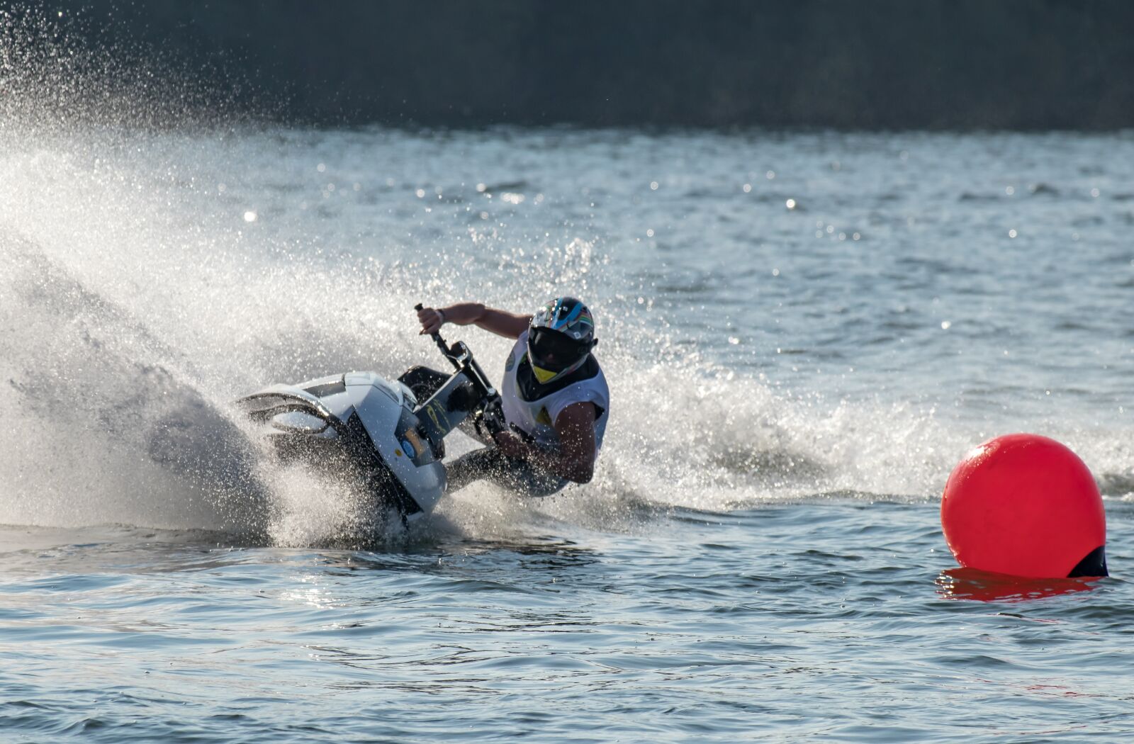 Canon EF 70-300 F4-5.6 IS II USM sample photo. Jet boat, jet ski photography