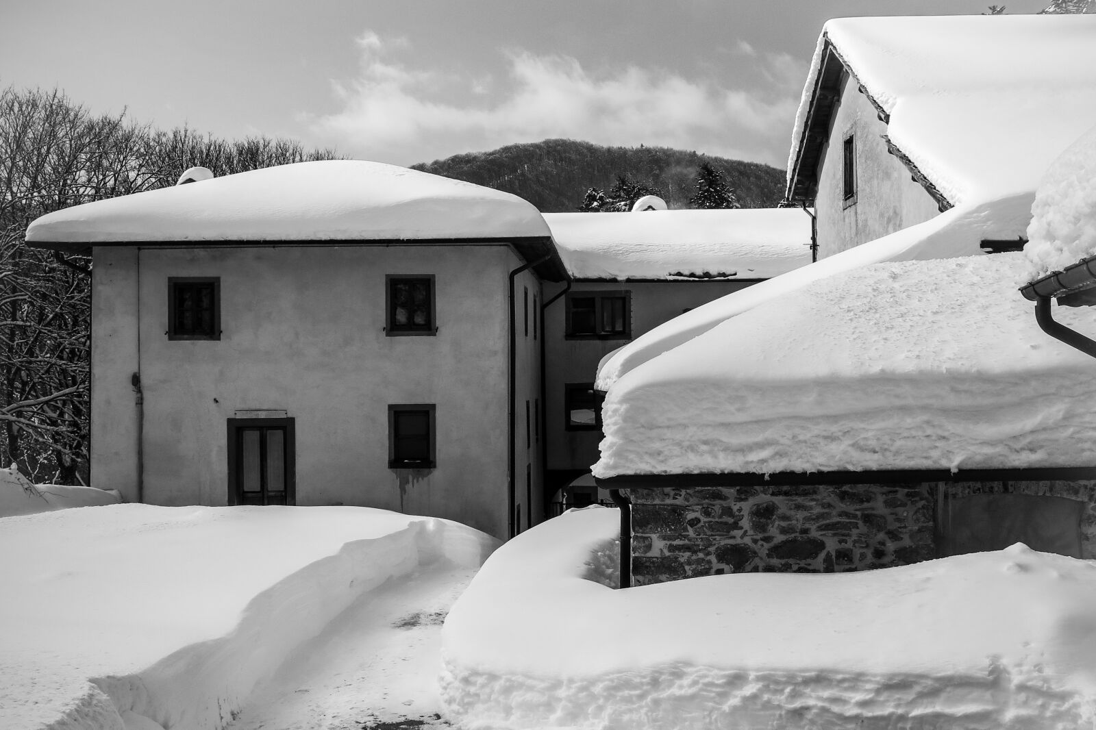 Canon PowerShot G16 sample photo. Snow, country, cold photography