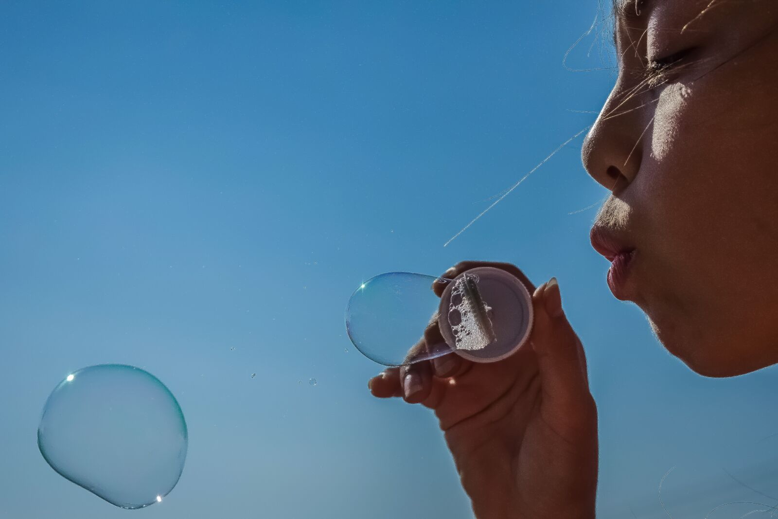 Nikon D3300 sample photo. Girl, soap bubbles, blow photography
