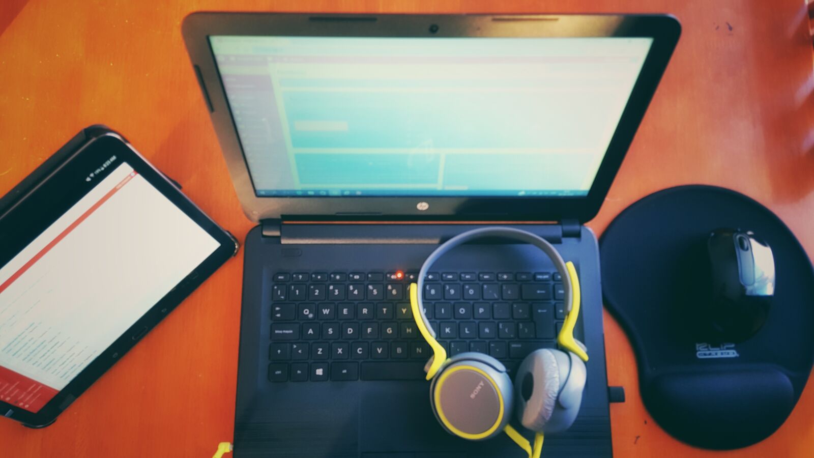 Samsung GALAXY S6 edge sample photo. Pc, notebook, work photography
