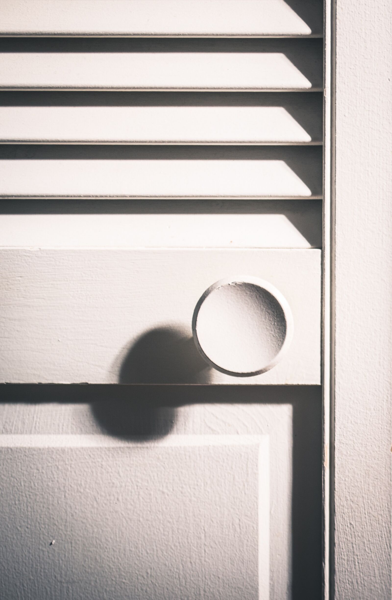 Nikon D3100 sample photo. Door, handle, knob photography