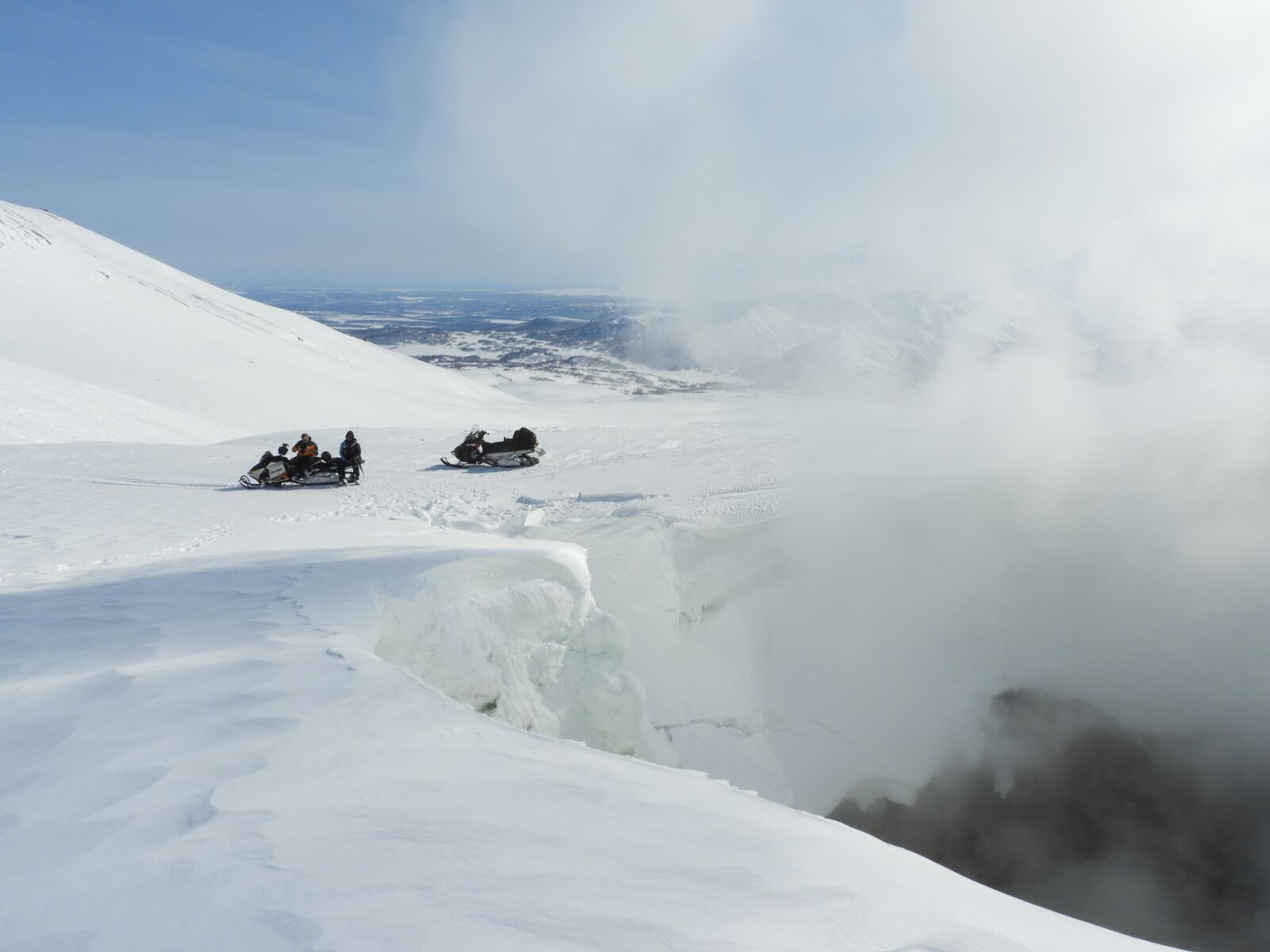 Nikon Coolpix B700 sample photo. Kamchatka, volcano, fumarole photography