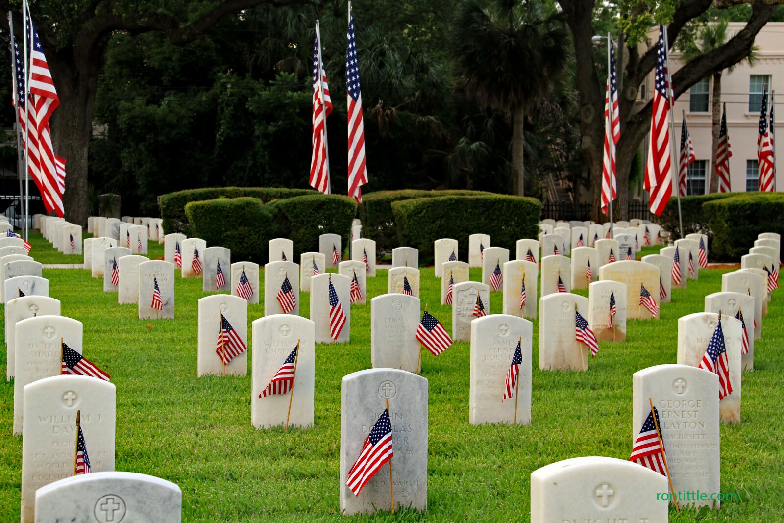 Canon EOS 7D sample photo. St, augustine national cemetery photography