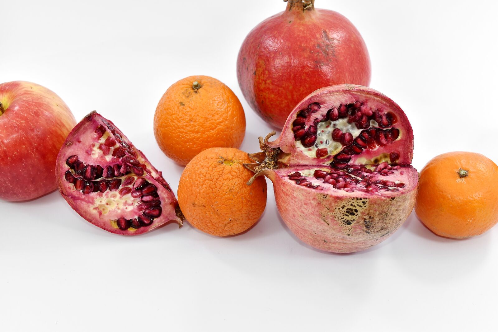 Nikon D5500 sample photo. Antioxidant, kernel, mandarin, pomegranate photography