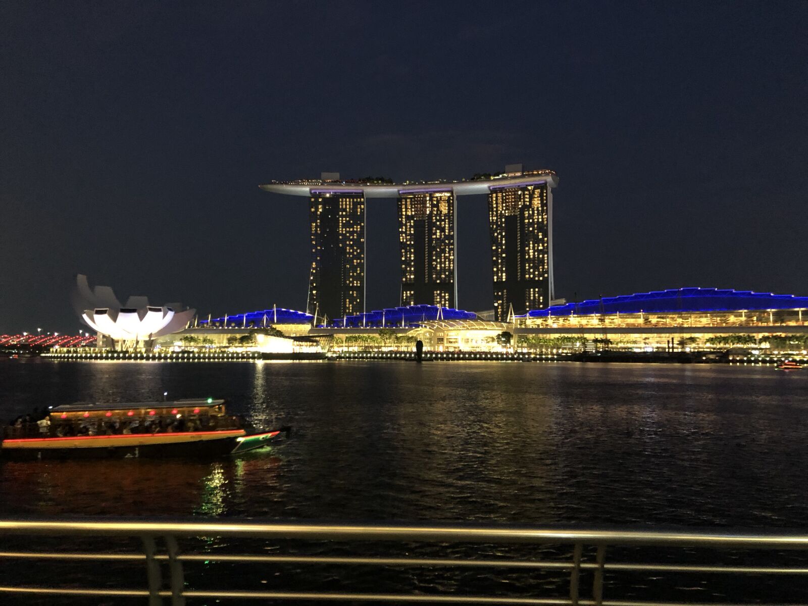 iPhone X back dual camera 4mm f/1.8 sample photo. Singapore, boat, hotel photography