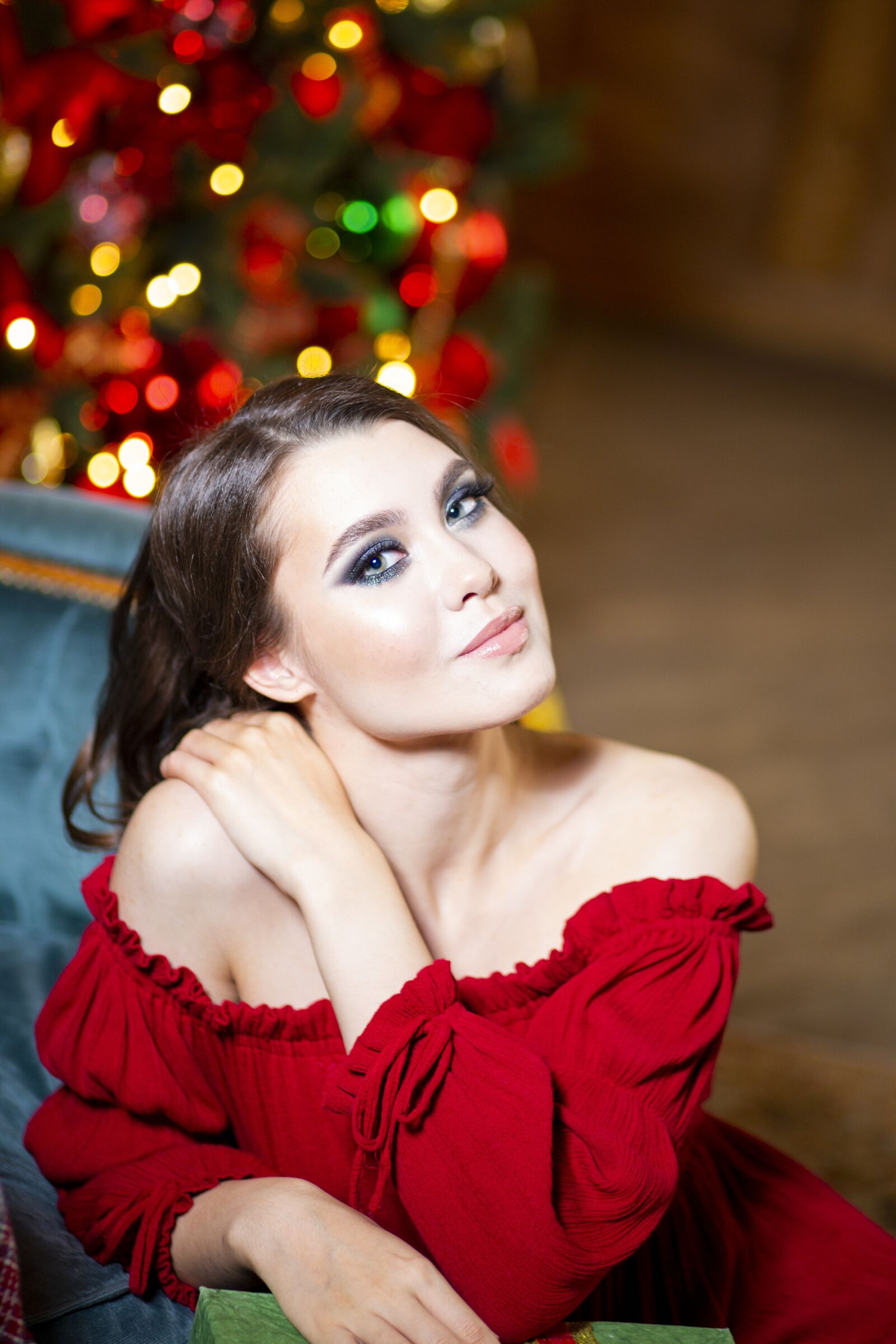Canon EF 85mm F1.8 USM sample photo. Girl, model, woman photography