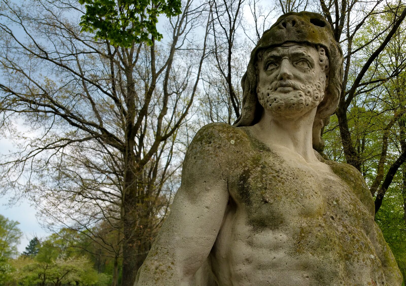 Samsung Galaxy Note4 sample photo. Bayreuth, statue, moss photography