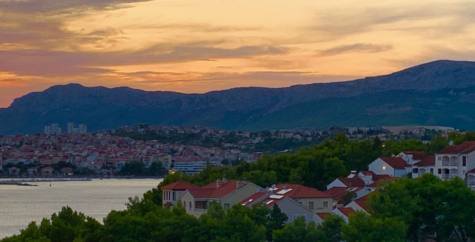 Apple iPhone XR sample photo. Croatia, sunset, august photography
