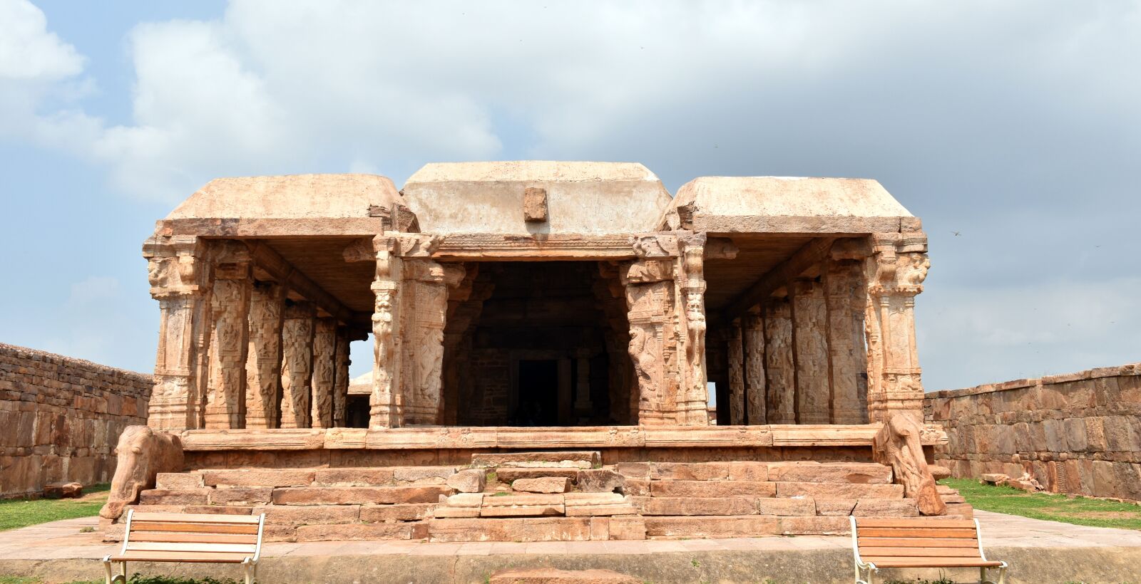 Nikon D5500 sample photo. Gandikota, madhavaraya, temple photography