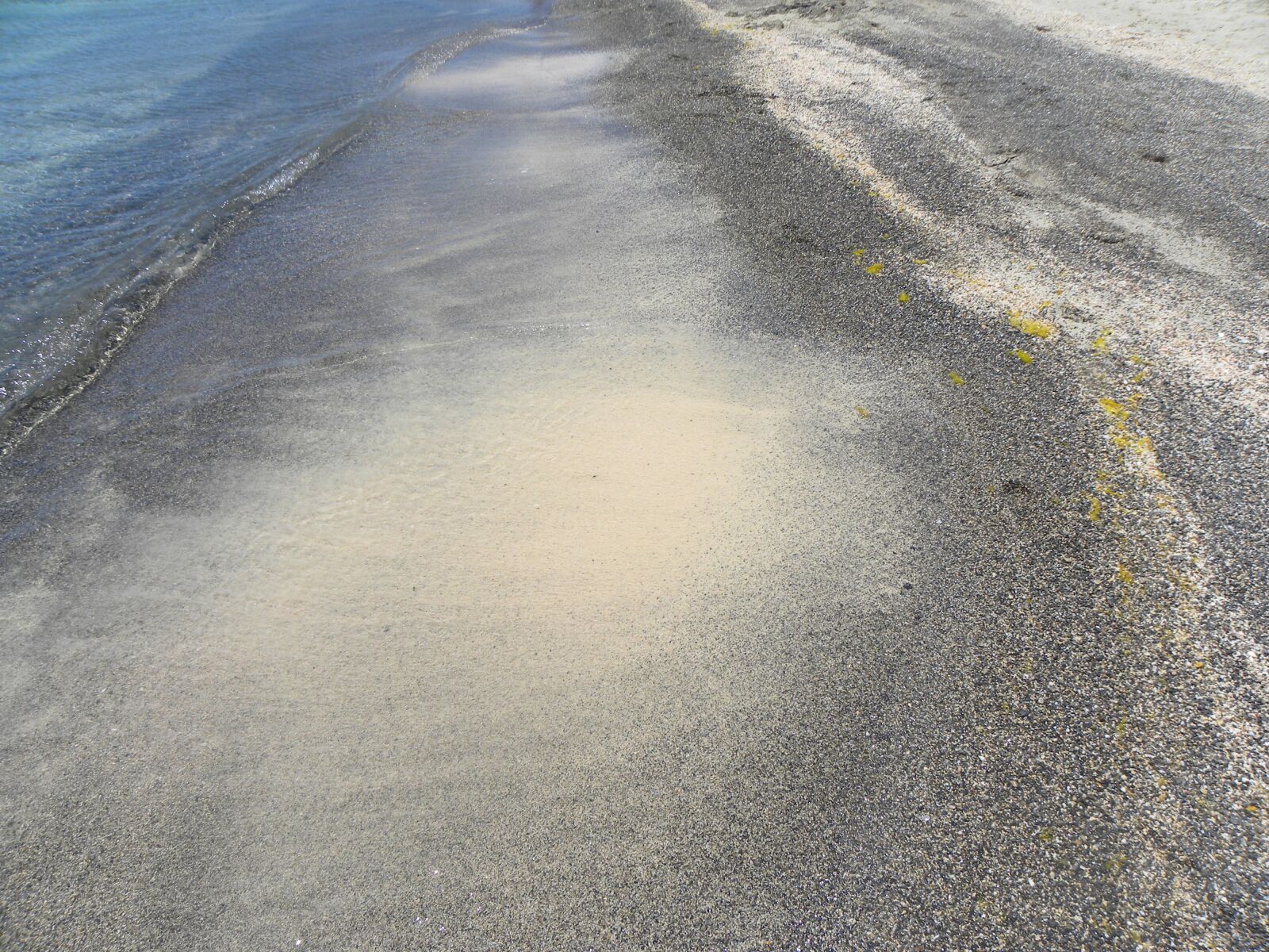 Nikon Coolpix P90 sample photo. Crete, beach, sea photography