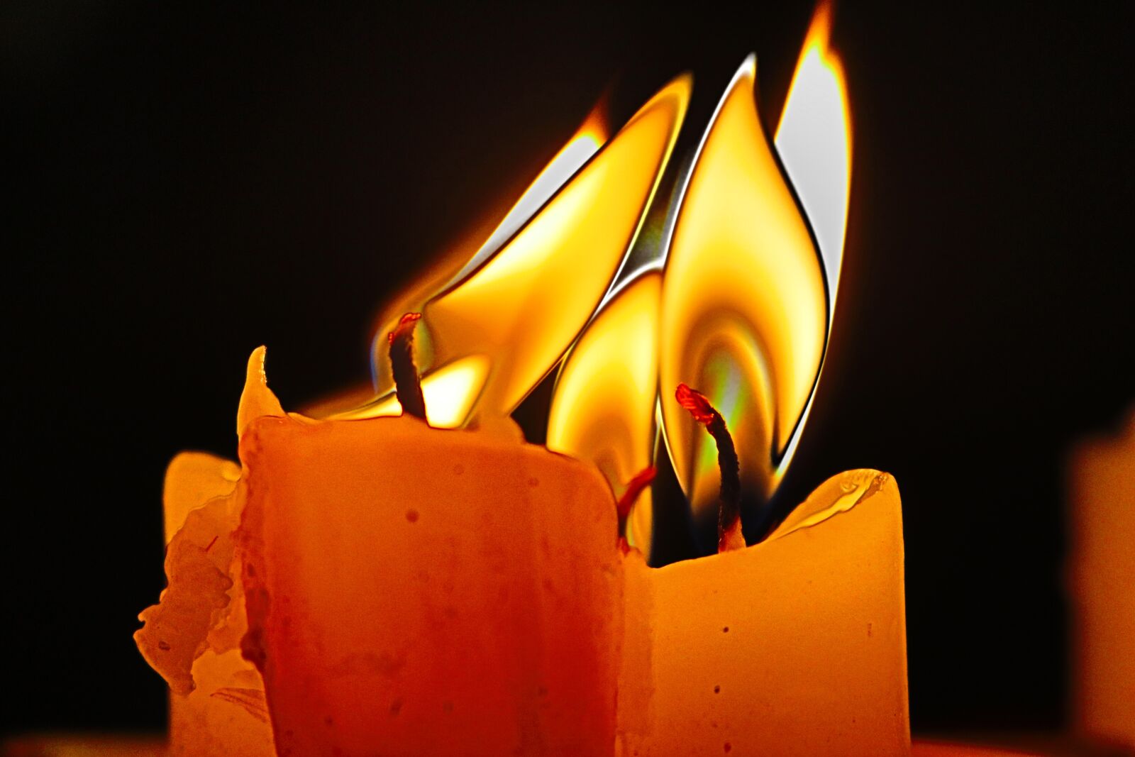 Canon EOS 80D sample photo. Burning candle, the flame photography