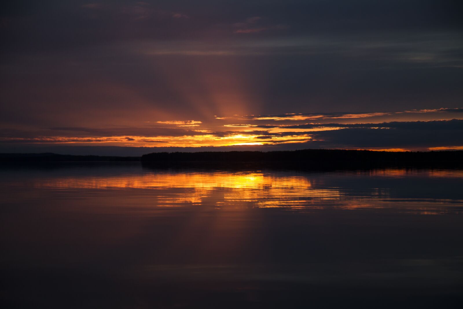 Canon EOS 7D sample photo. Clouds, lake, reflection, summer photography