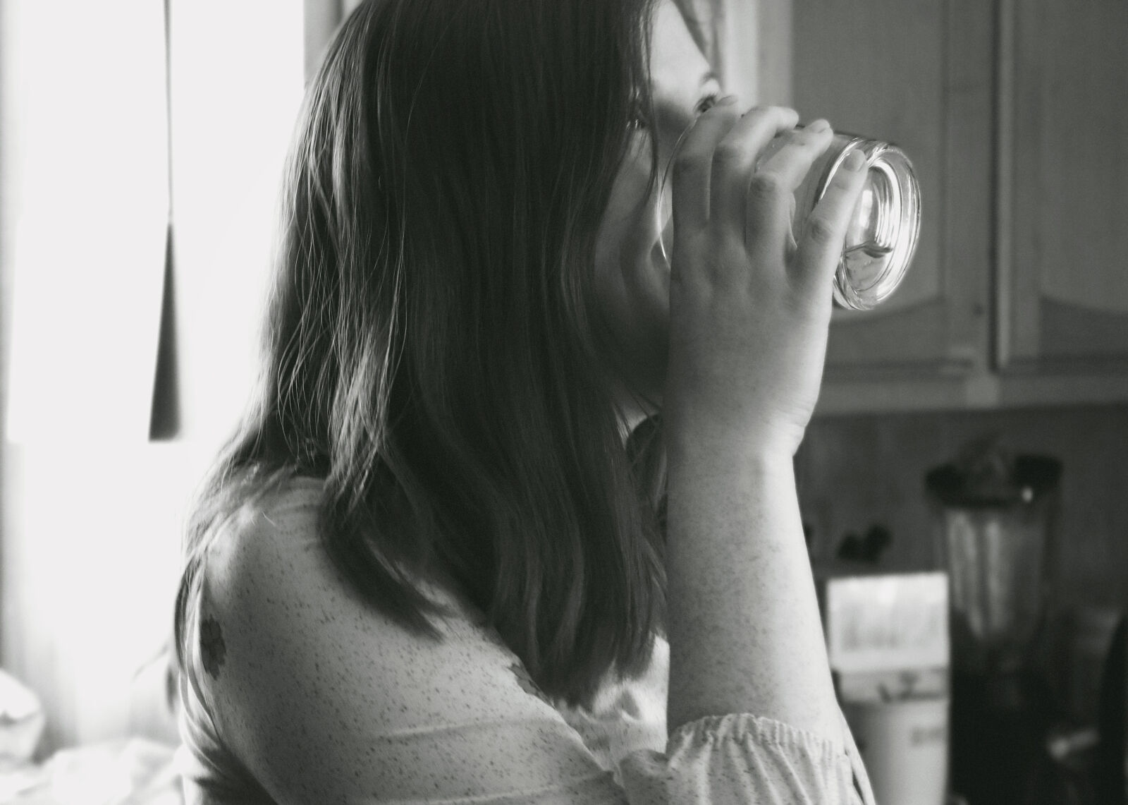 Canon EOS 750D (EOS Rebel T6i / EOS Kiss X8i) sample photo. Water, drink, drinking photography