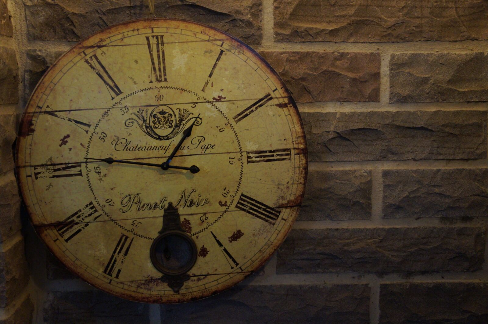 Sony Alpha NEX-F3 + Sony E 18-55mm F3.5-5.6 OSS sample photo. Time, life, watch photography