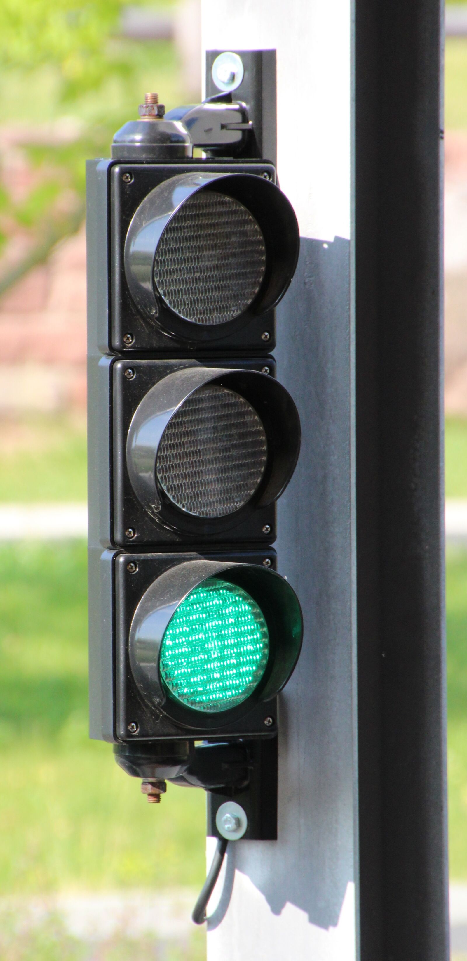 Canon EOS 1200D (EOS Rebel T5 / EOS Kiss X70 / EOS Hi) sample photo. Traffic lights, green, light photography