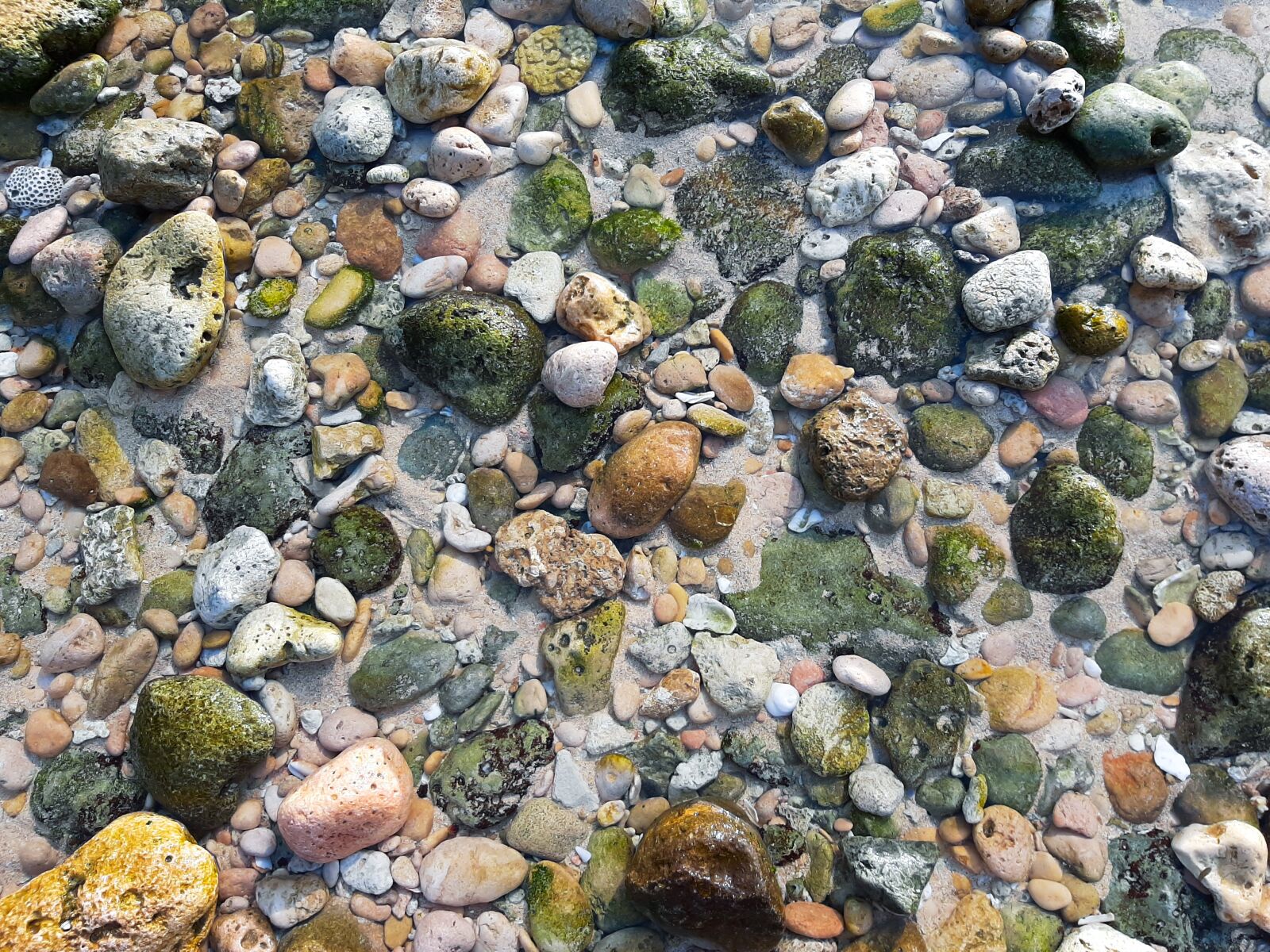 Samsung SM-A505F sample photo. Stone, rock, beach photography