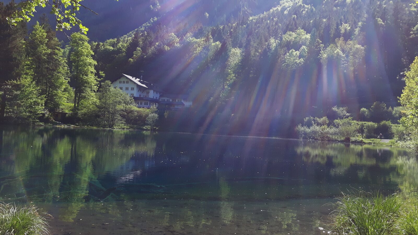 Samsung Galaxy S5 Neo sample photo. Lake, sun, light photography