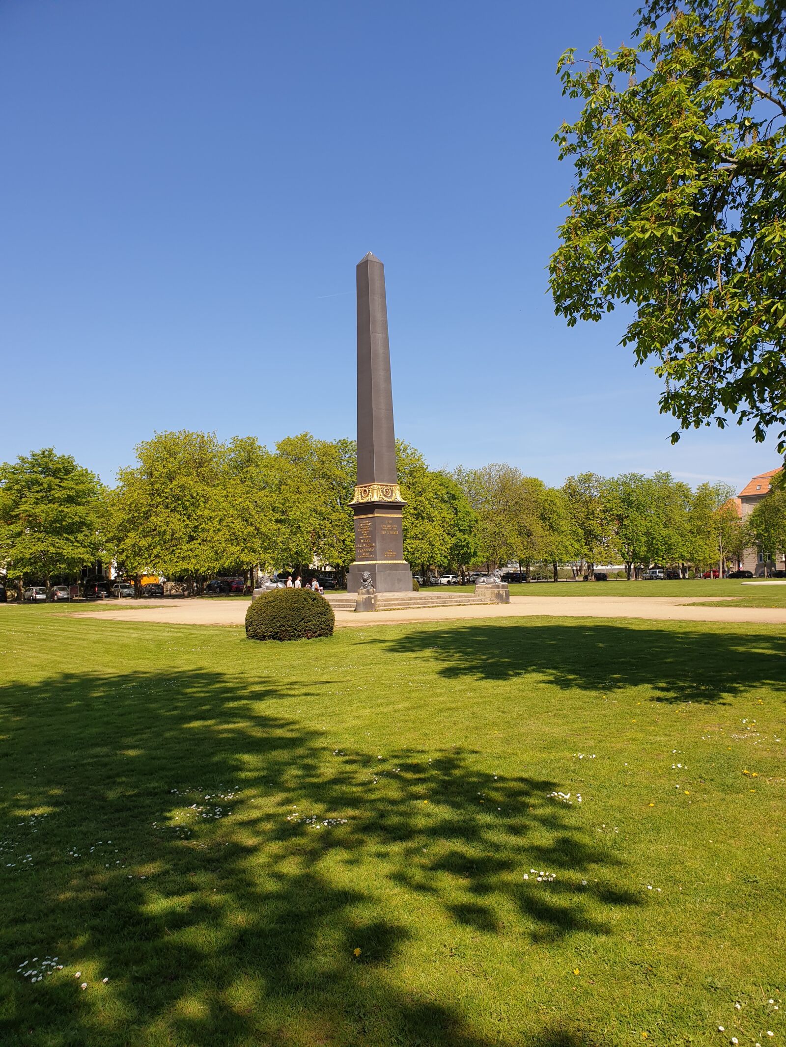 Samsung Galaxy S9 sample photo. Citizens park, braunschweig, lower photography