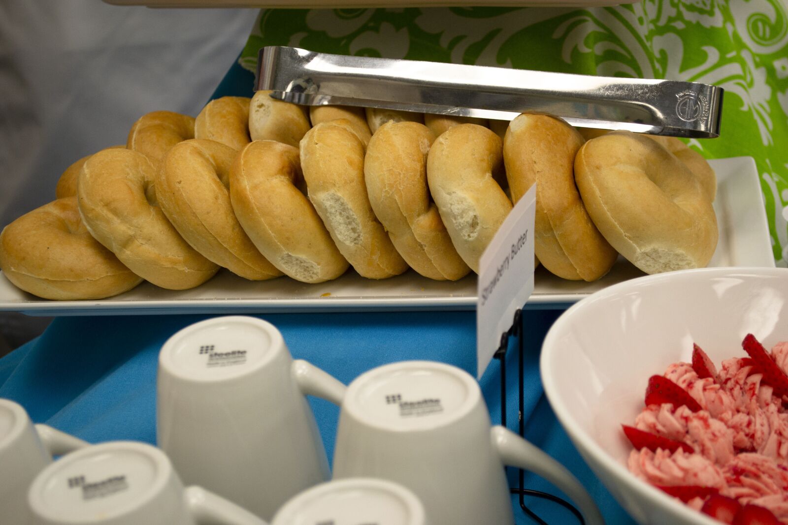 Nikon D3100 sample photo. Bagels, with strawberry, salad photography