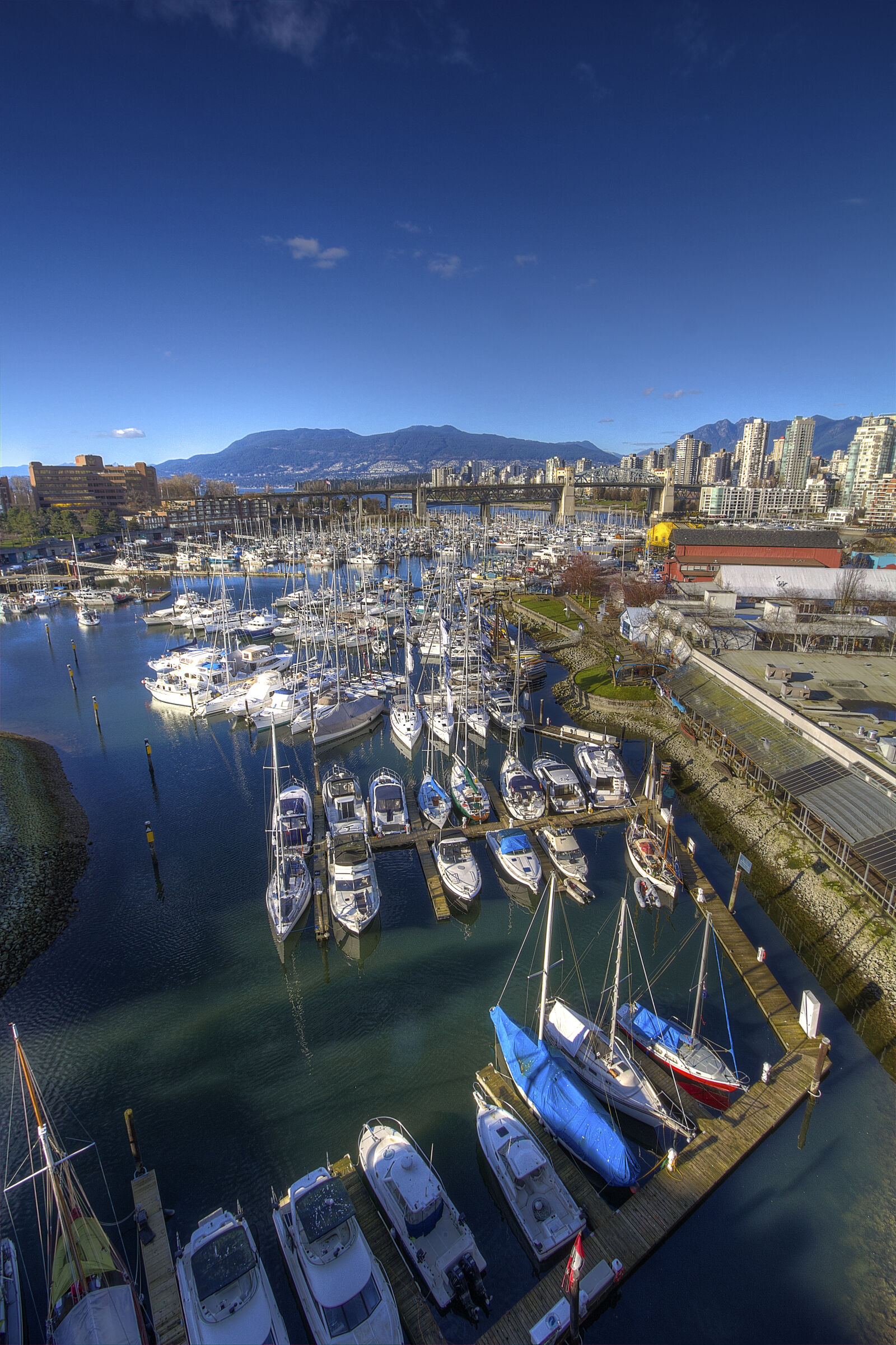 Canon EF-S 10-22mm F3.5-4.5 USM sample photo. Canada, city, hdr, vancouver photography