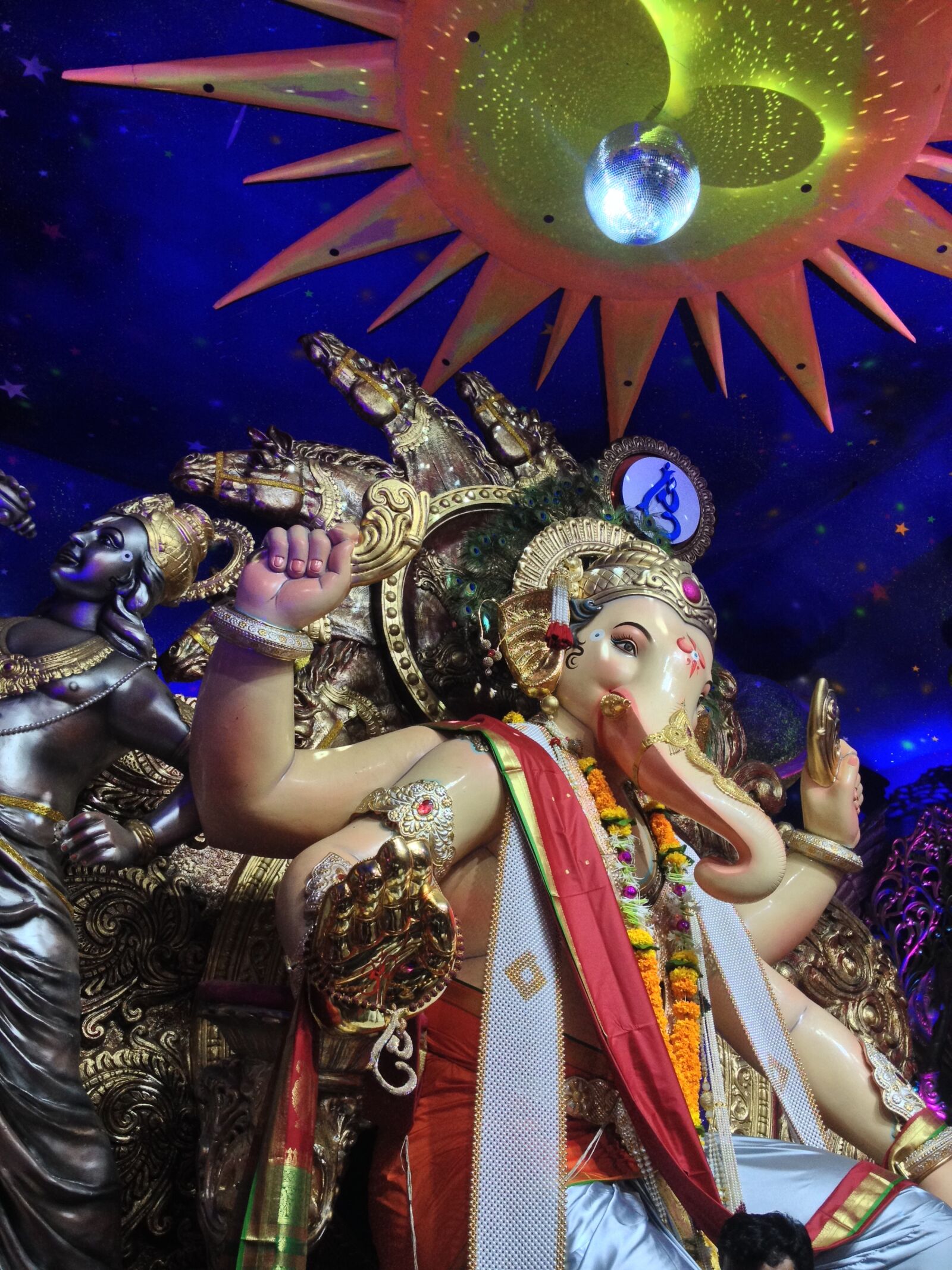 iPhone 4S back camera 4.28mm f/2.4 sample photo. God, ganesh, india photography