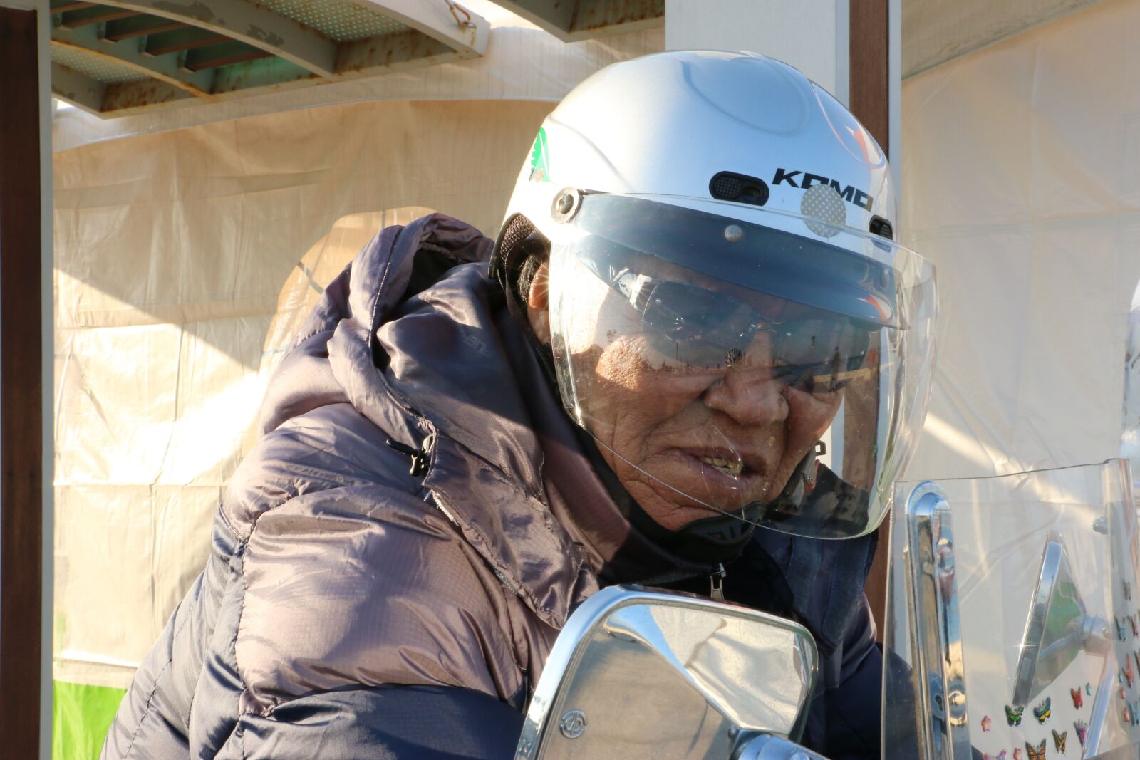 Canon EOS 70D sample photo. Grandpa, motorcycles, showing me photography