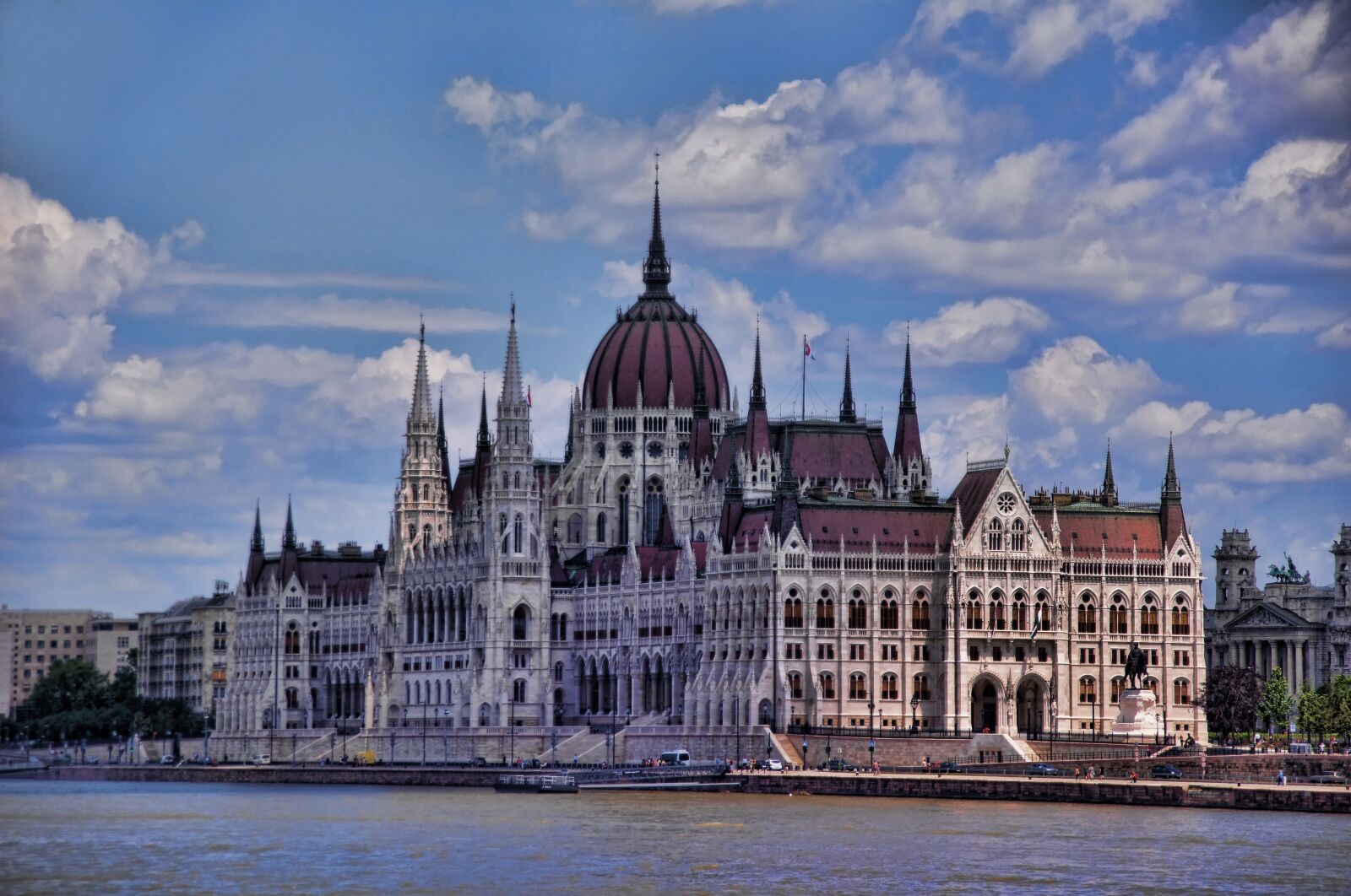 Sony Alpha DSLR-A580 sample photo. Parliament, budapest, danube photography