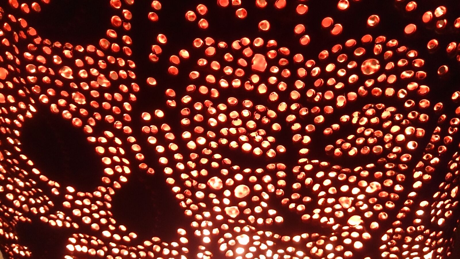 Sony Xperia Z sample photo. Copper, gold, lamp, motif photography