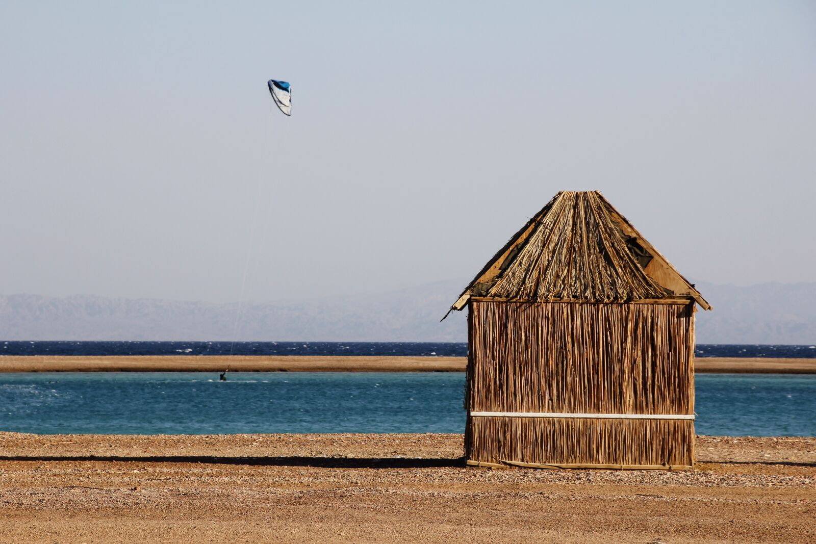 Canon EOS 60D sample photo. Straw hut, hut, single photography