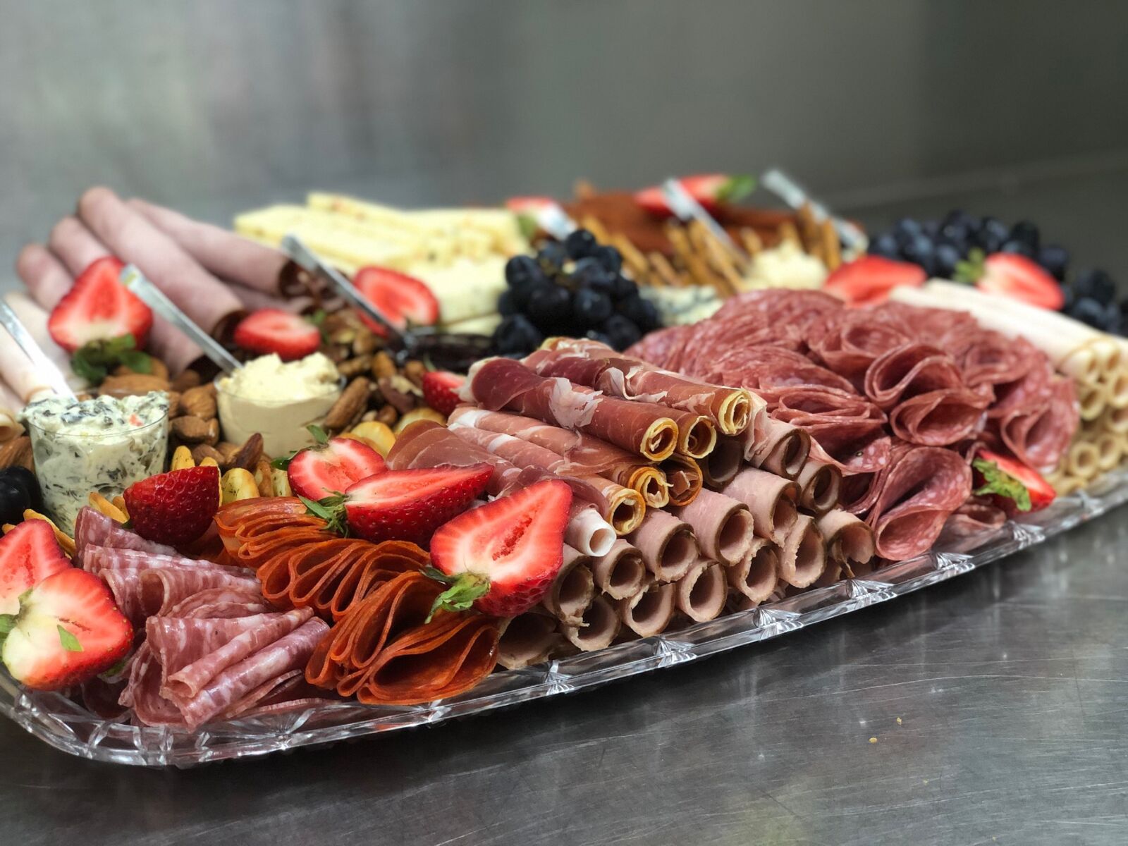 iPhone X back dual camera 6mm f/2.4 sample photo. Wedding catering, bbq catering photography