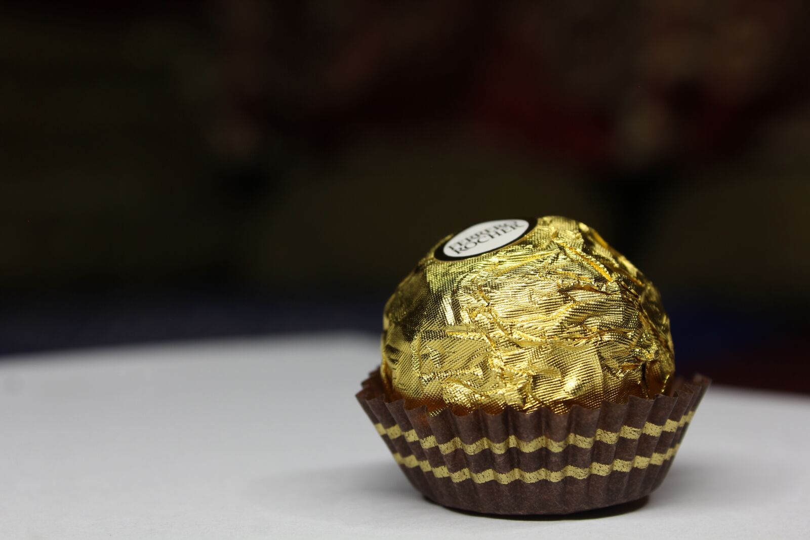 Canon EOS 550D (EOS Rebel T2i / EOS Kiss X4) sample photo. Chocolate, sweet, golden photography
