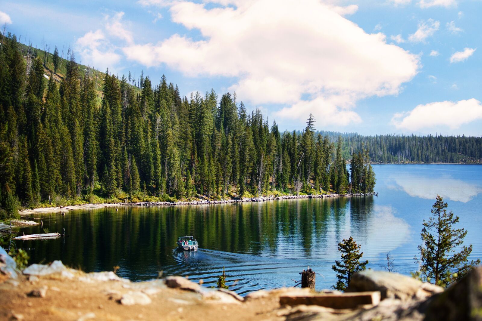 Canon EF 70-300mm F4-5.6 IS USM sample photo. Landscape, grand tetons, lake photography