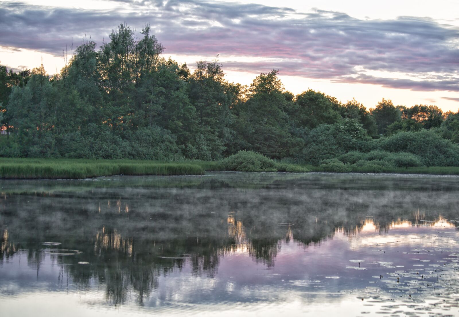 Canon EF 70-300mm F4-5.6 IS USM sample photo. Lake, sunset, natural photography