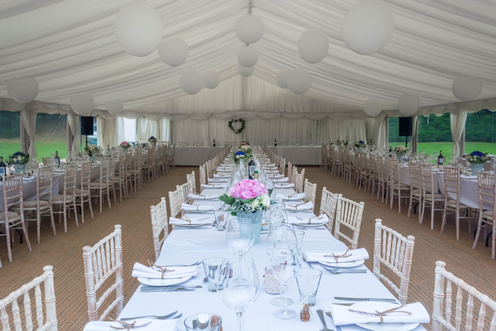 Nikon D5200 sample photo. Dinner party, wedding, meal photography