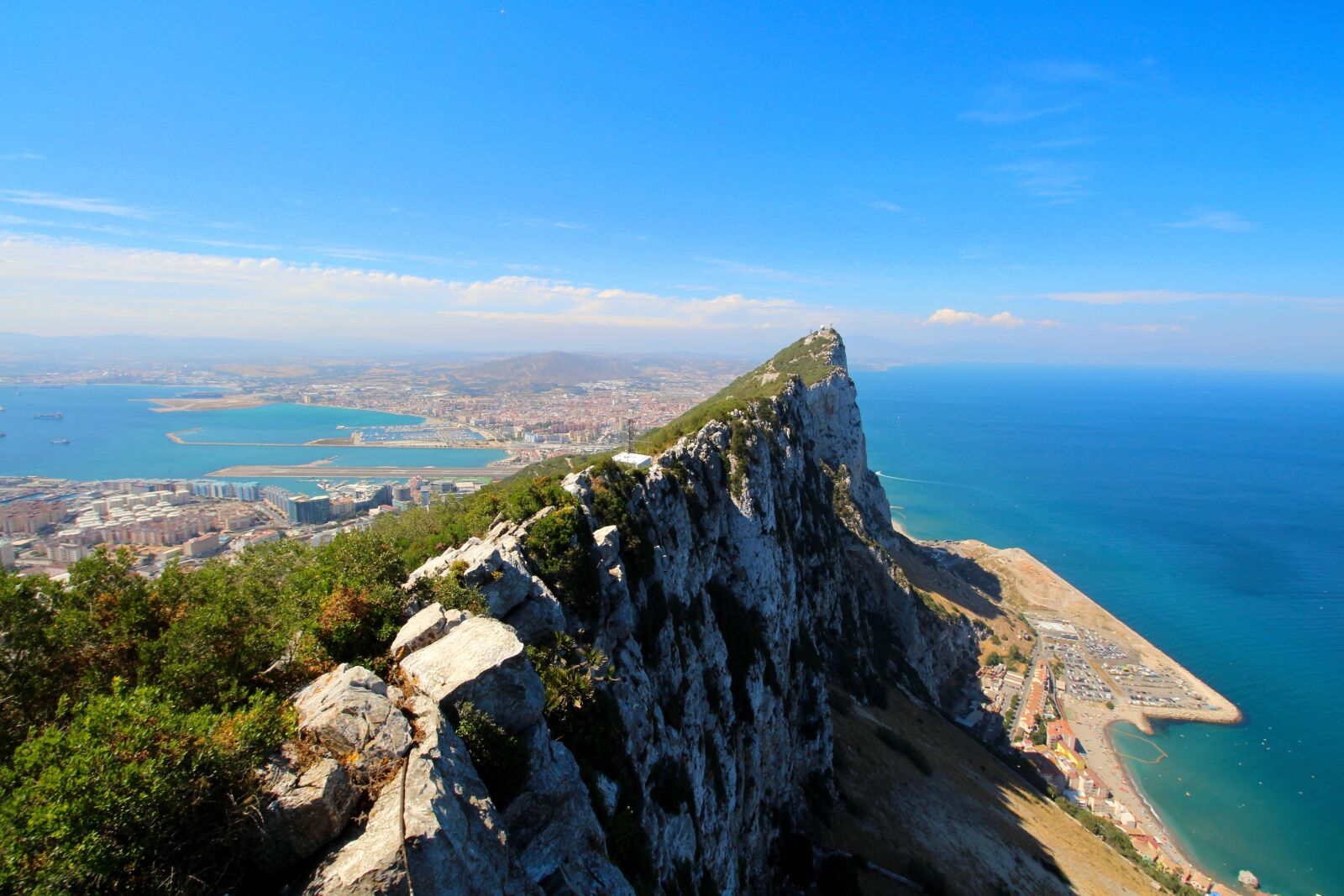 Canon EOS 700D (EOS Rebel T5i / EOS Kiss X7i) sample photo. Gibraltar, english, rock photography