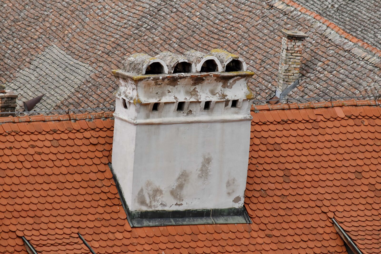Nikon D5500 sample photo. Chimney, roof, brick, architecture photography