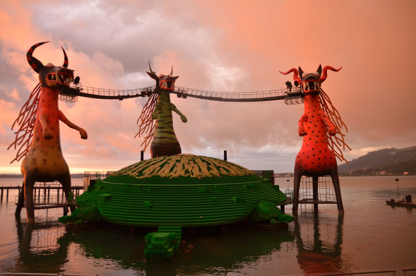 Nikon D7000 sample photo. Lake, sunset, lake stage photography